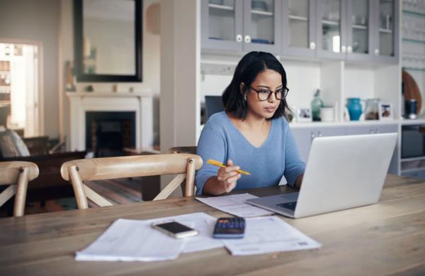 woman calculating bills