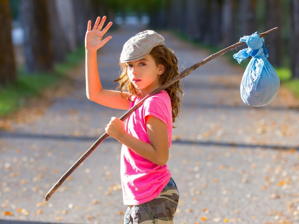 Girl waving bye